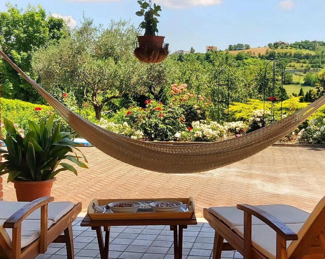 Cascina Il Volo Bed and Breakfast Moncalvo Exteriör bild