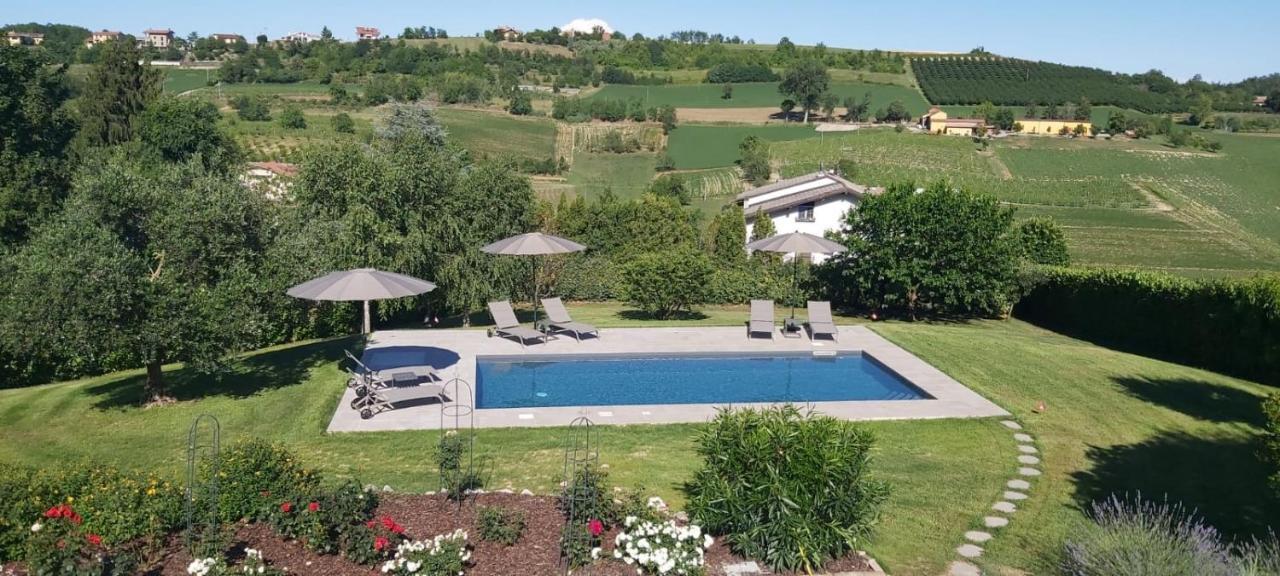 Cascina Il Volo Bed and Breakfast Moncalvo Exteriör bild
