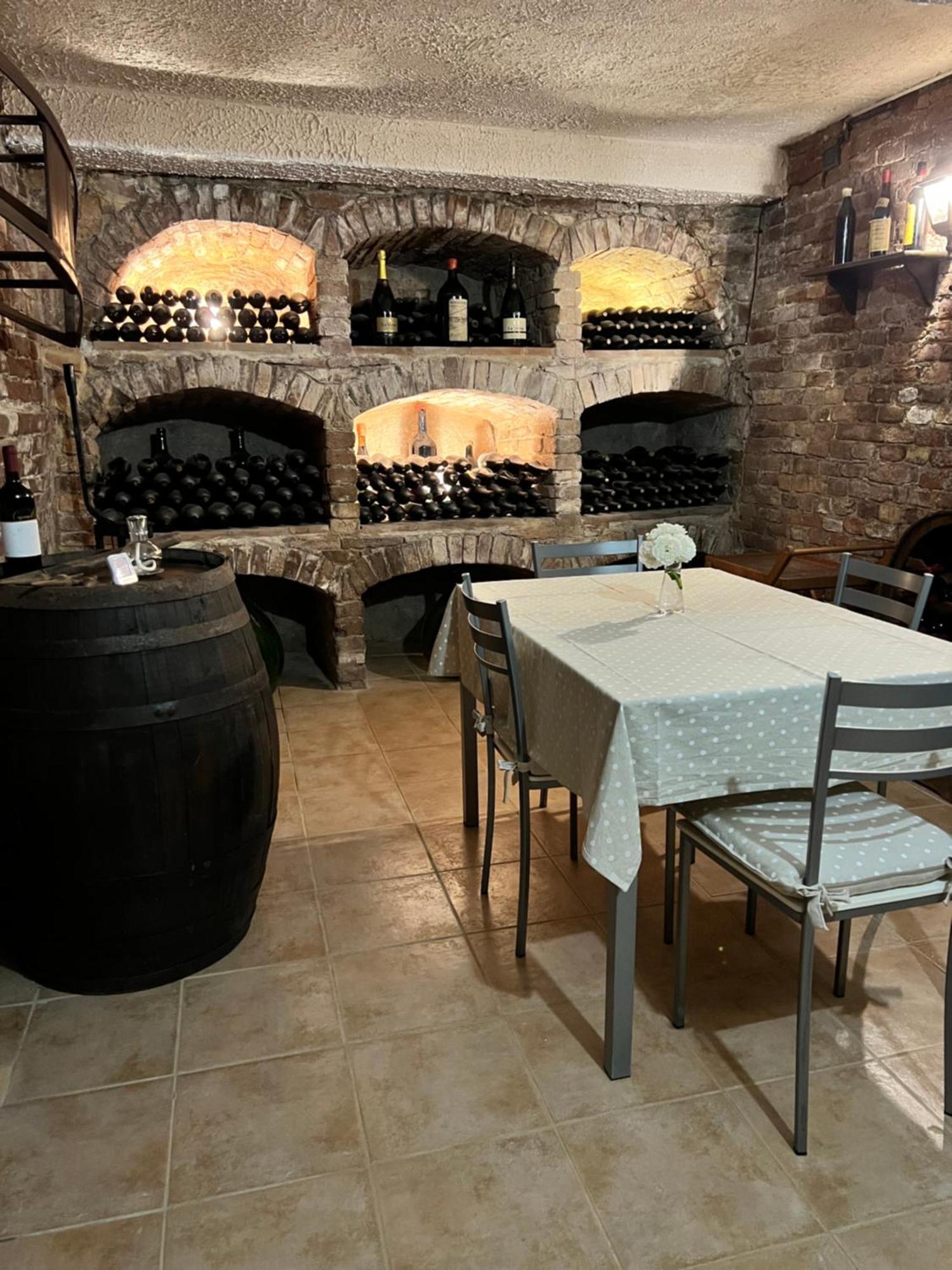 Cascina Il Volo Bed and Breakfast Moncalvo Exteriör bild